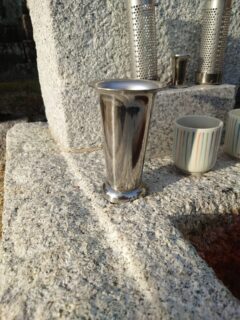 「墓石のアフターサービスに行って来ました！」