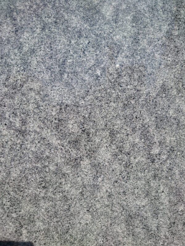 「墓石に使われている石について思う事！」