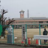 「力士像ようやく完成です！　豊郷町立日栄小学校に！　6/6」