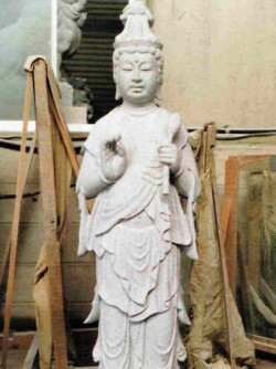 聖観音 修業時代の作です。